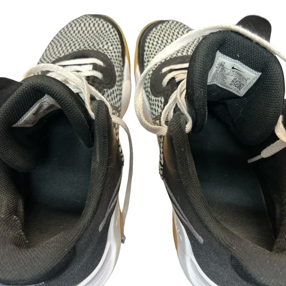 Nike Men's Basketball Sneakers Black Mid Top Athletic‎ 13